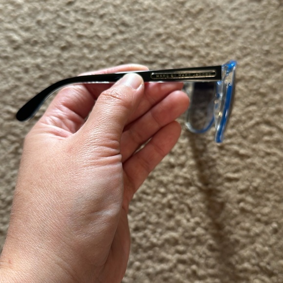 Marc Jacobs Sunglasses - Picture 4 of 4